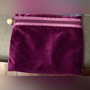 Luxurious Purple Velvet Cosmetic Bag with Stylish Zipper